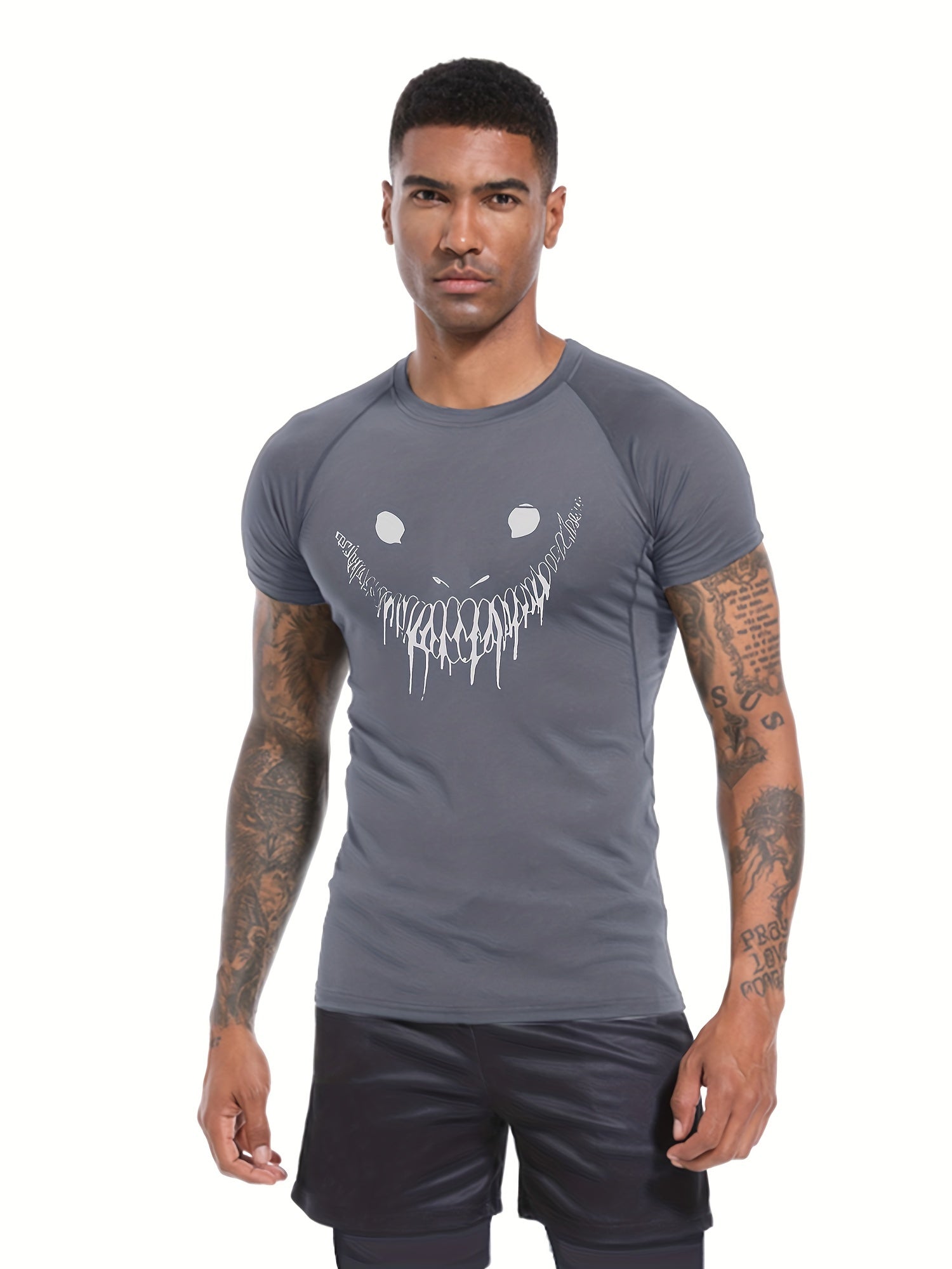 Men's Athletic Set Quick-Dry Smile Print T-Shirt and Multi-Pocket Shorts for Gym Running Outdoor