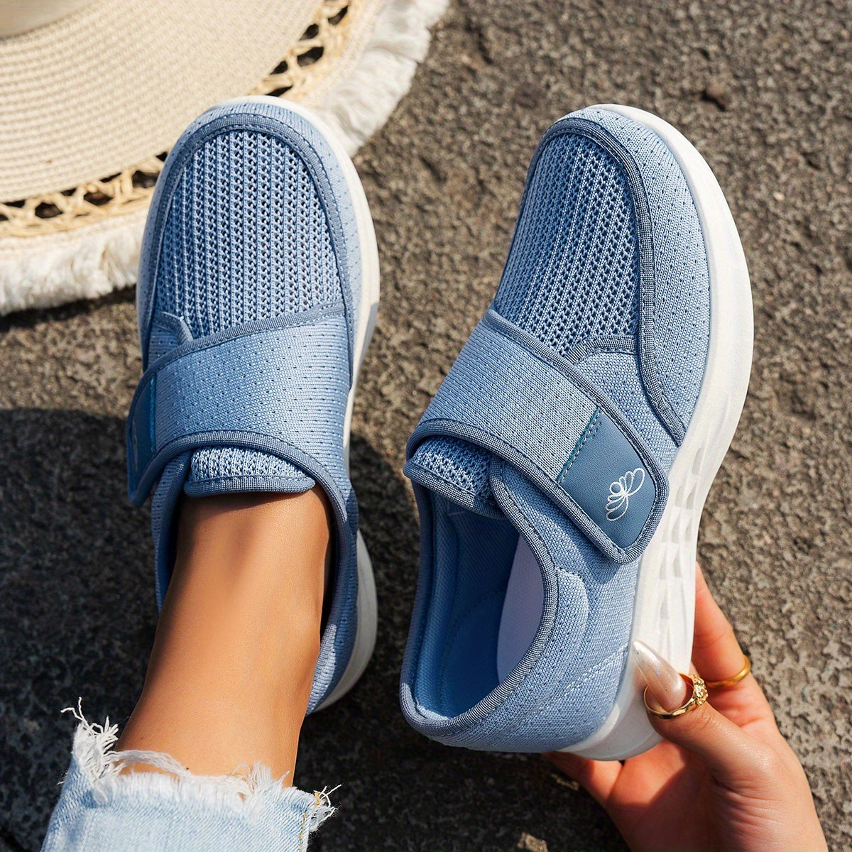 Ayollar uchun nafas oladigan, engil sport poyafzallari kundalik kiyim uchun