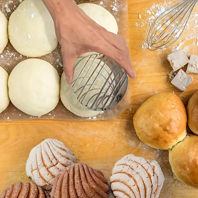 Uyda tayyorlangan non uchun shell naqshli dizayndagi zanglamaydali po'latdan yasalgan non bosish, batareyaga ehtiyoj yo'q.