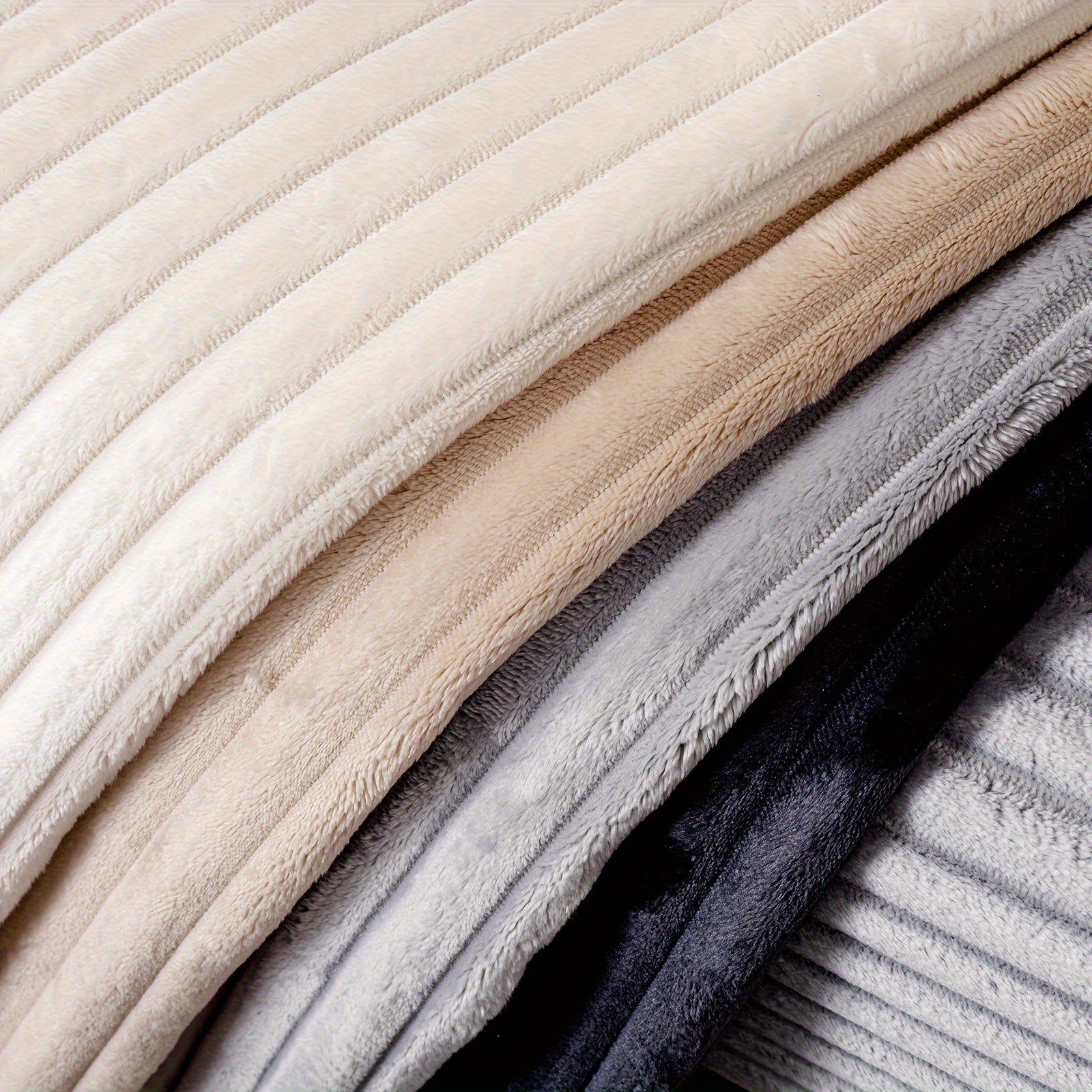 Плюшевый чехол на диван из бархата, противоскользящий, для домашних животных, моющийся в машине, современный стиль, все размеры