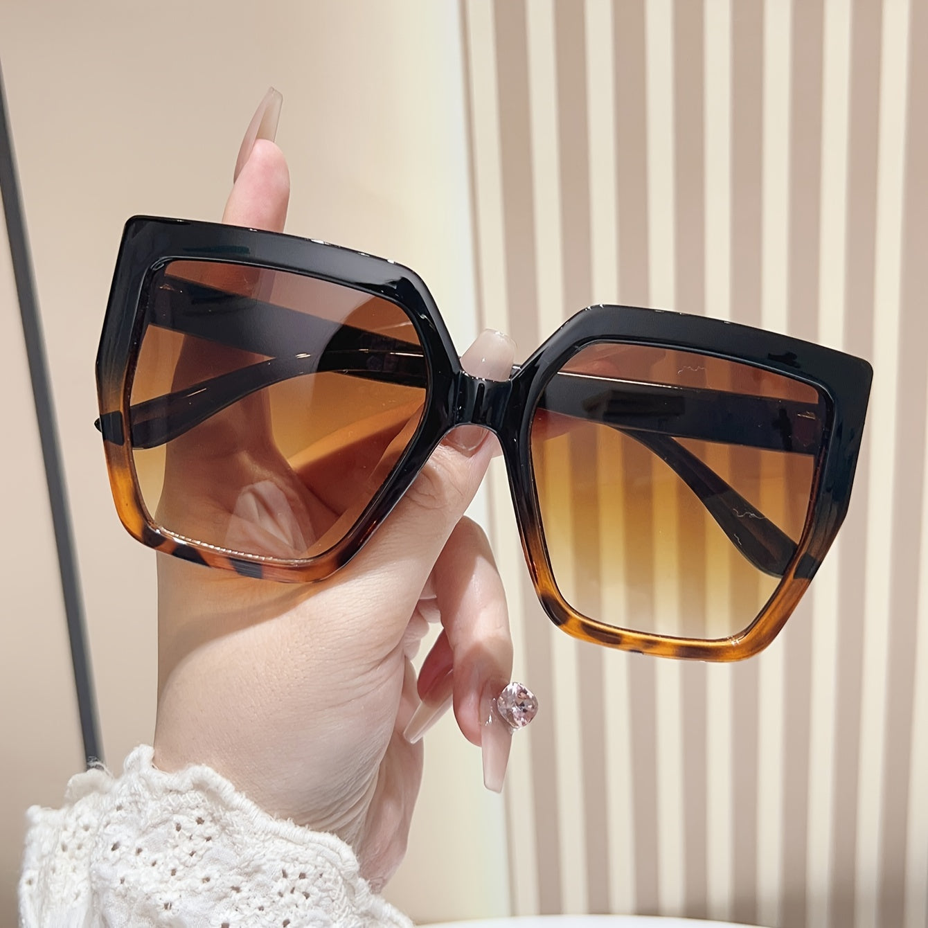 Women's Large Frame Vintage Irregular Style Sun Glasses for Driving and Beach