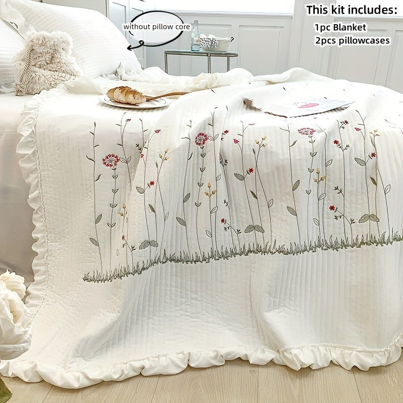 Комплект летнего одеяла из 3 предметов в корейском стиле с цветочной вышивкой включает одно легкое одеяло и две рюши подушки, изготовленные из полиэстеровой ткани, машинная стирка - стильное постельное белье для всех.