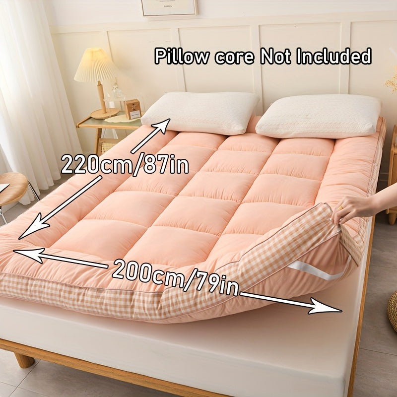 Роскошный стеганый матрасный топпер - мягкая и пушистая полиэфирная начинка и покрытие, дышащий, комфорт на все сезоны для спальни, гостевой комнаты или общежития - не водонепроницаемый, легко чистится, толщина 8-10 см.