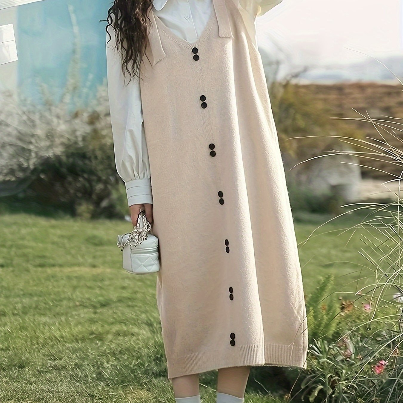 Women's Sleeveless V-Neck Maxi Dress with Buttons, Elastic Solid Color Casual Layering