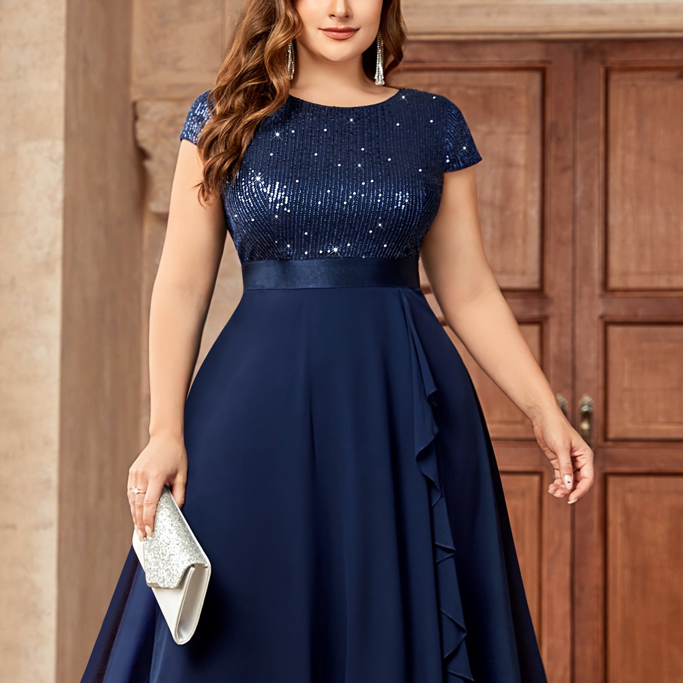 Plus Size Women's Sequin Dress with Ruffle Short Sleeve Party Wear