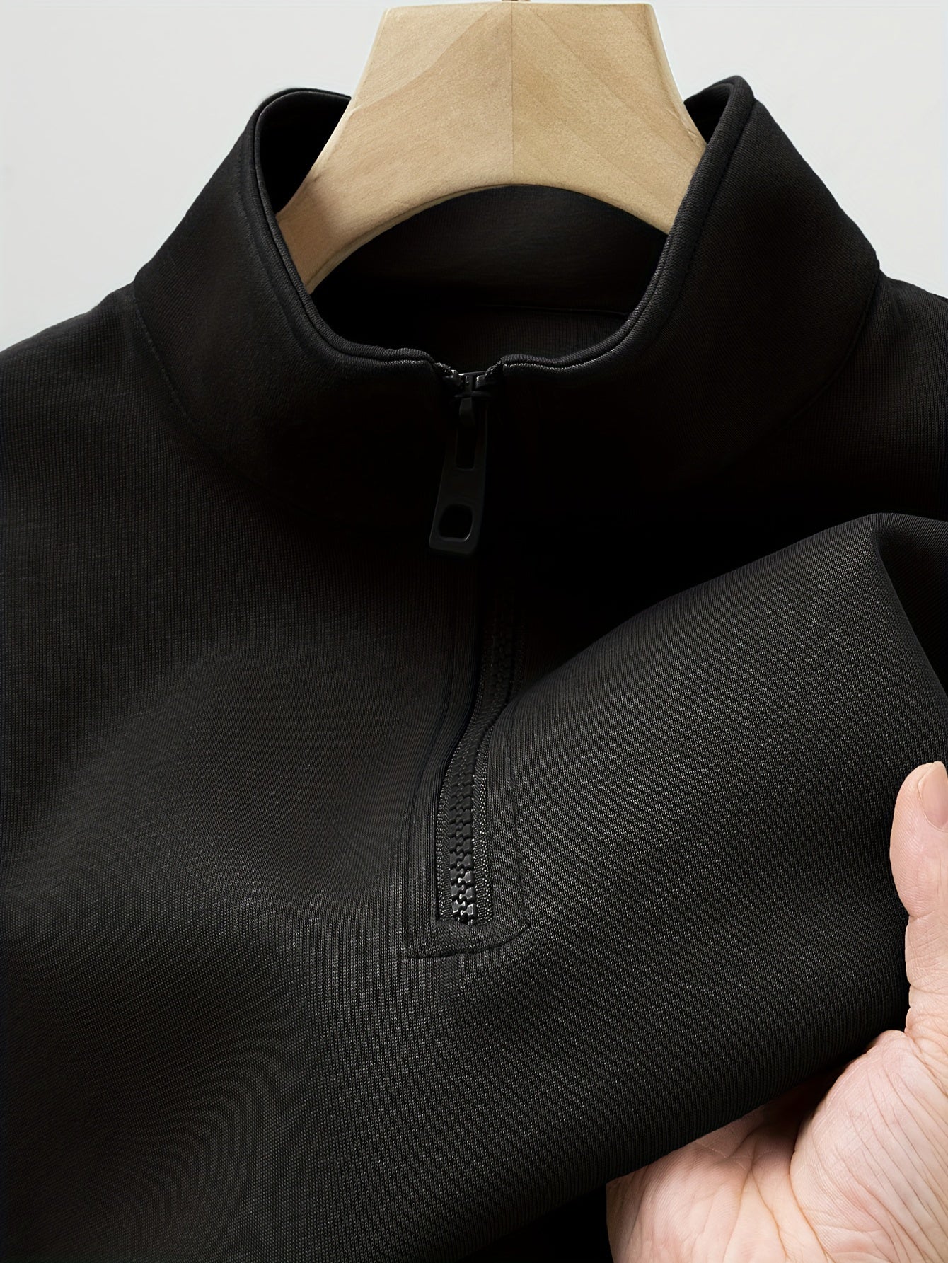 Men's Solid Color Knit Cotton Long Sleeve Half-Zip Pullover Sweatshirt Regular Fit