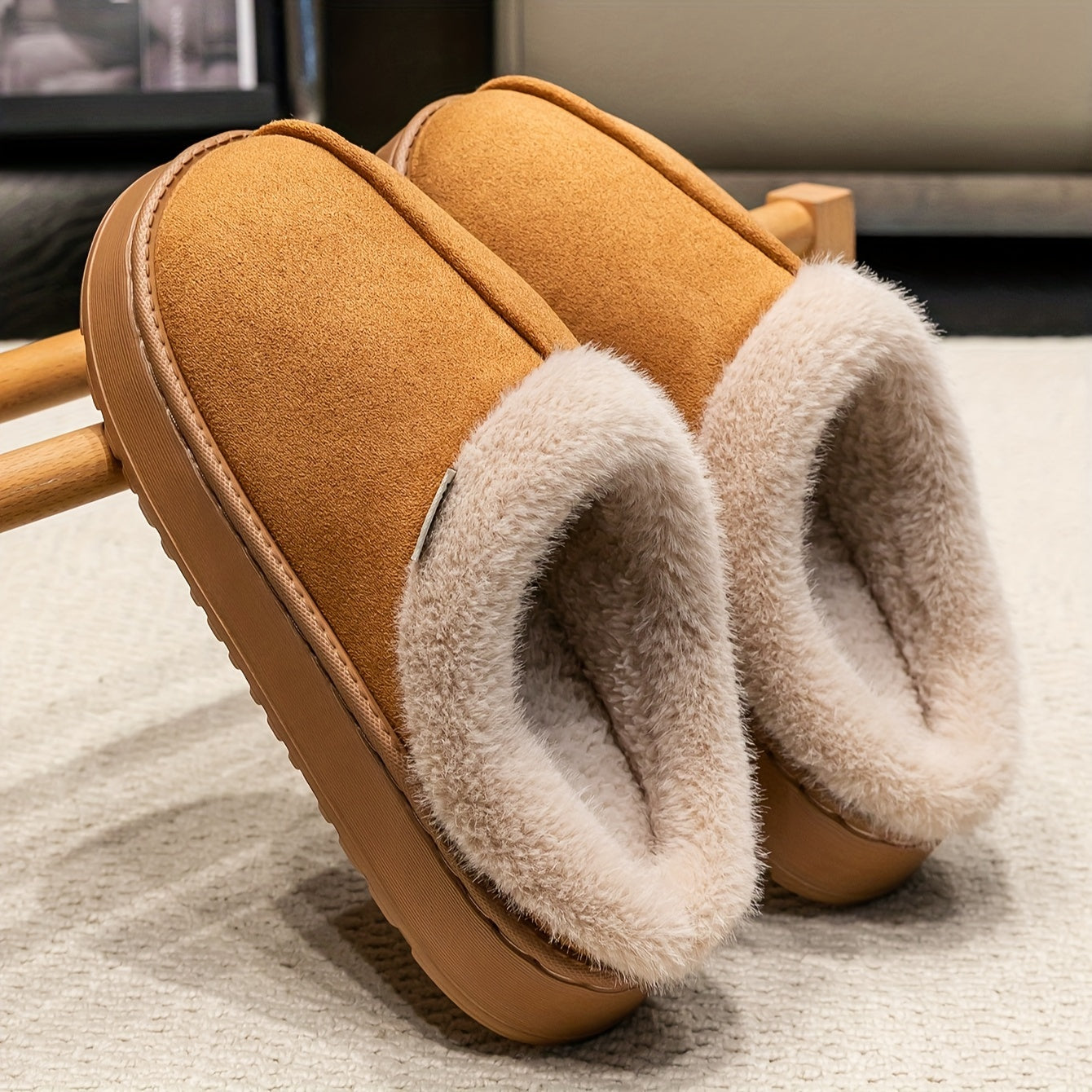 Women's Plush Winter Slippers Black Faux Fur Indoor Shoes Non-Slip