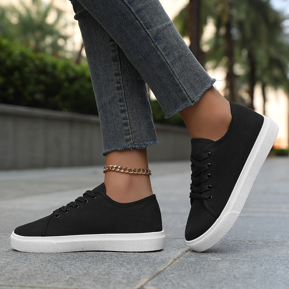 Women's Platform Skate Sneakers Breathable Fabric Upper PVC Sole Casual Shoes for Walking Outdoor All-Season Black and White