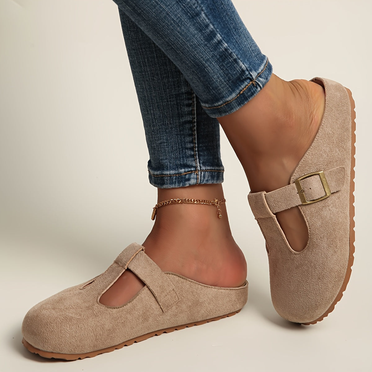 Women's Closed-Toe Sandals Thick Platform Cushioned Slip-On Flats All-Season