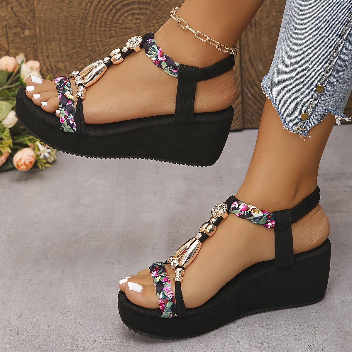 Women's Bohemian Gemstone Wedge Sandals Black Open-Toe Flat for Beach Parties