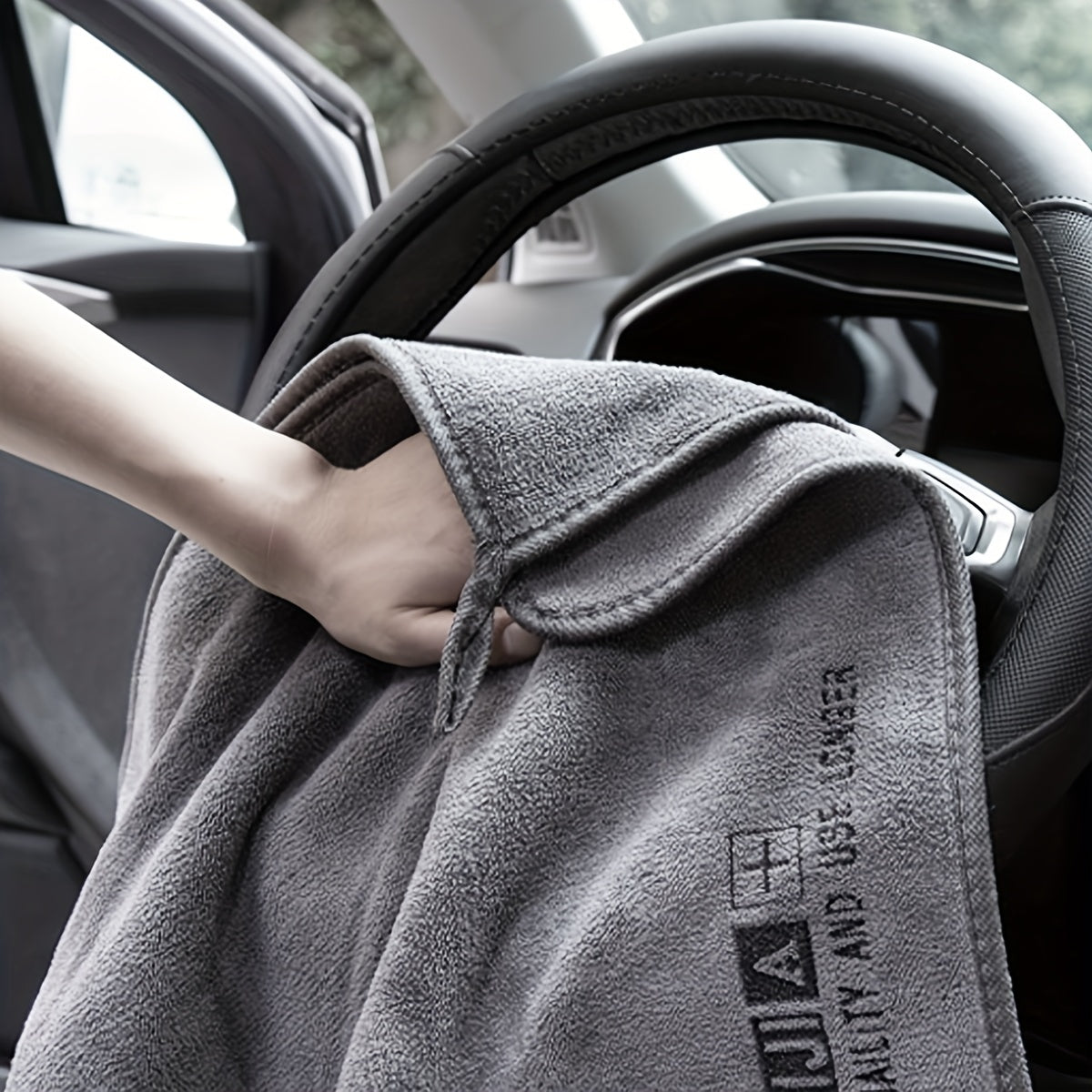 Microfiber Car Wash Towel for Auto Detailing and Polishing Quick-Dry Absorbent Cloth