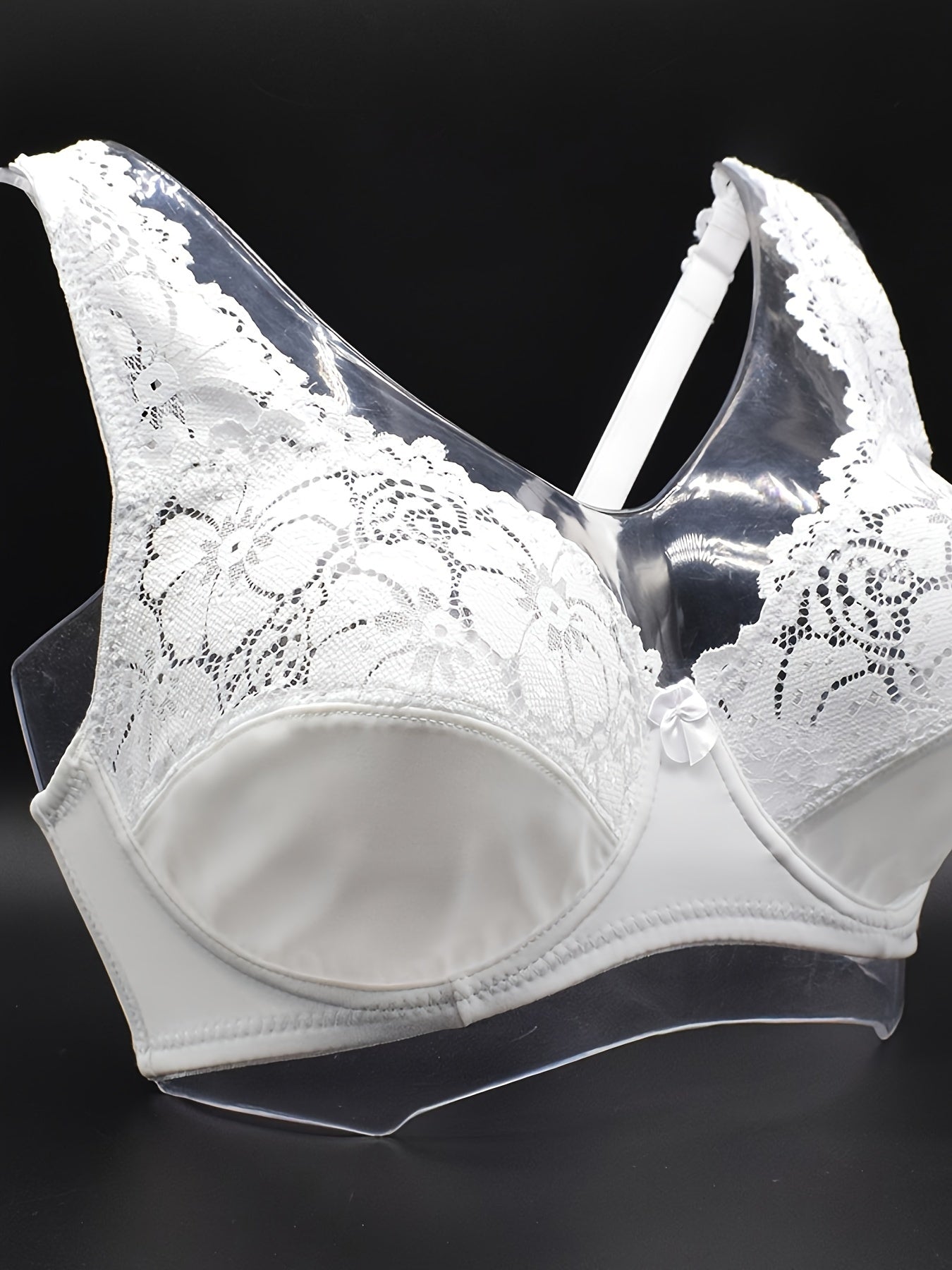 Plus Size Women's Lace Lingerie Bra with Floral Print V-Neck Scalloped Trim Light Blue