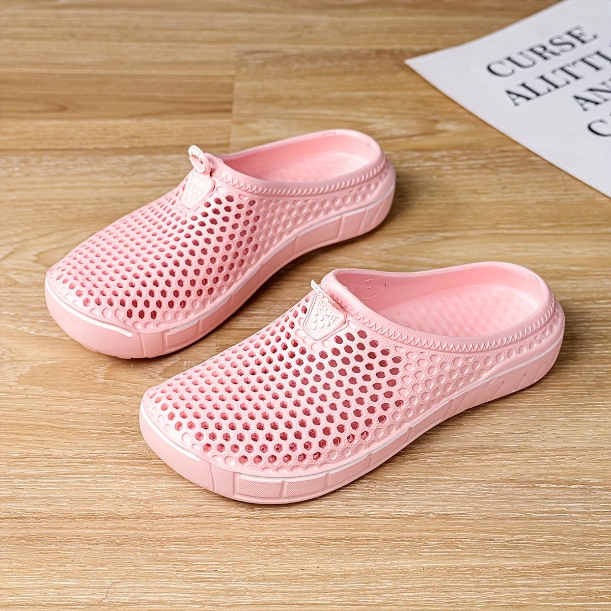 Women's Hollow Design Beach Shoes Ultra-Light Quick-Drying Garden Footwear