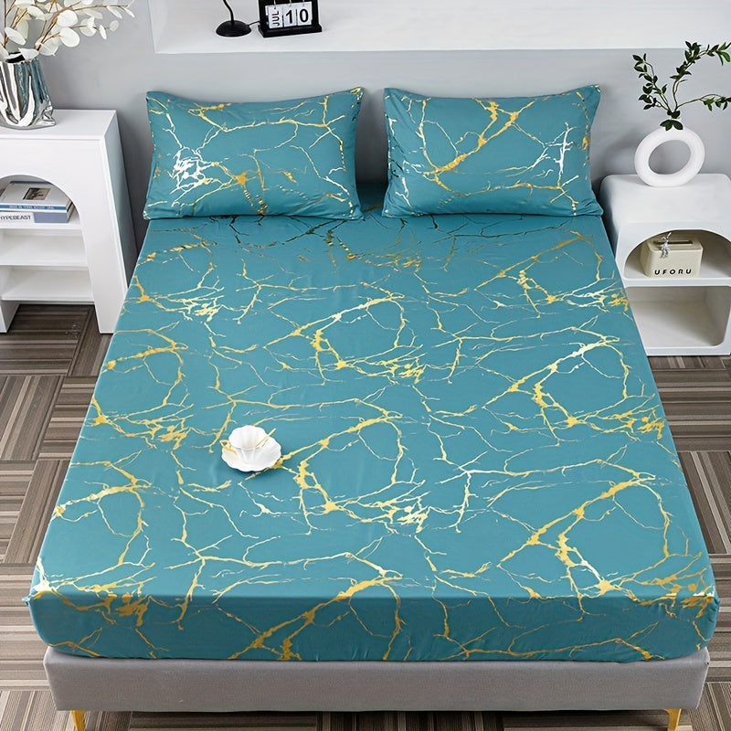 3-Piece Bedding Set with Gold Foil Textured Design Breathable Polyester for Bedroom or Guest Room