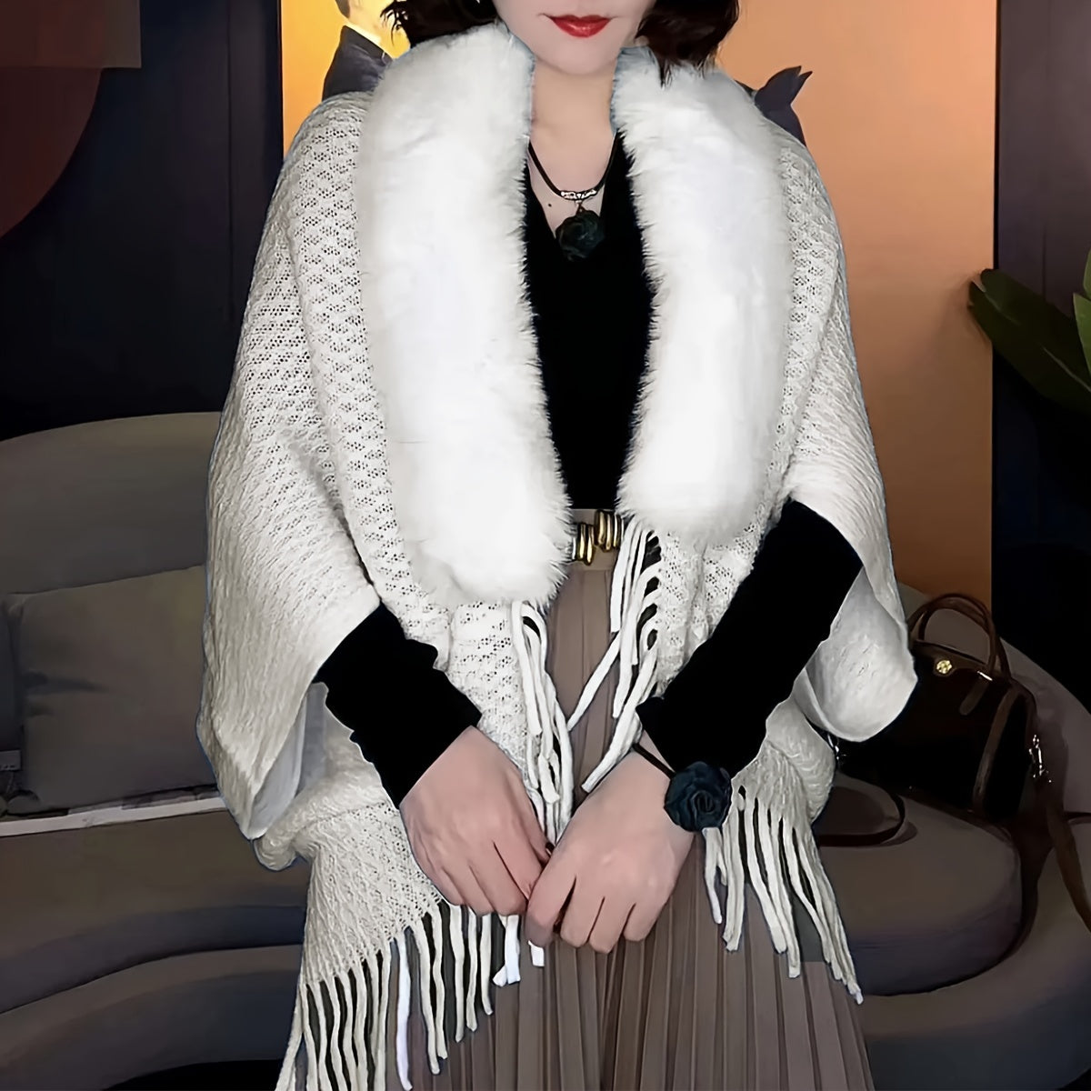 Women's Faux Fur Collar Shawl Thick Polyester Jacquard Tassels Windproof Casual