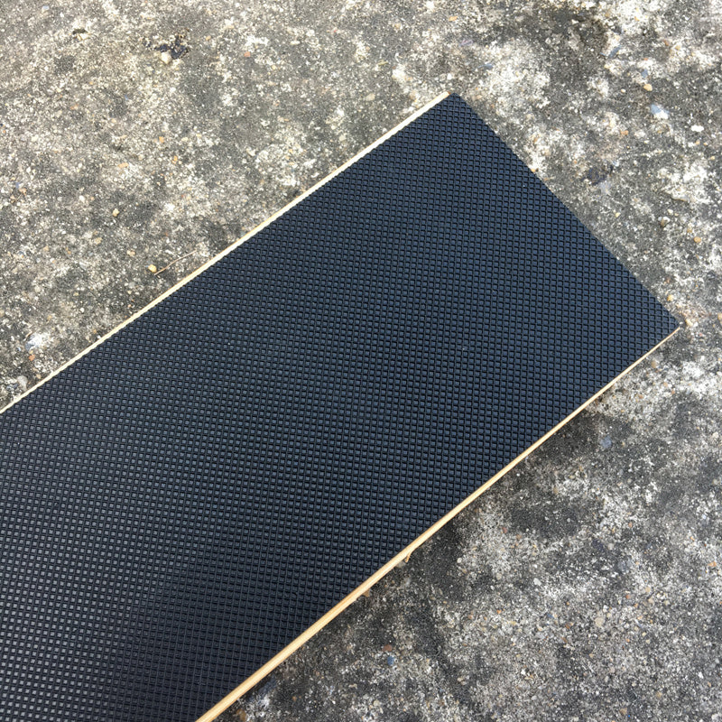 Qalampirni silliqlash toshi to'plami, yog'och asos va ko'p qirrali silliqlash toshi to'plami bilan