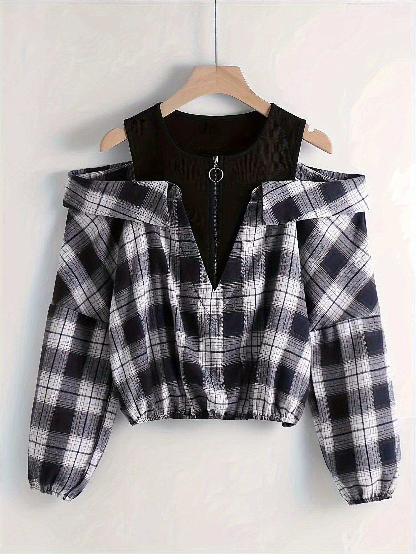 Women's Plaid Cold Shoulder Blouse with Long Sleeves and Quarter Zip for Spring and Fall