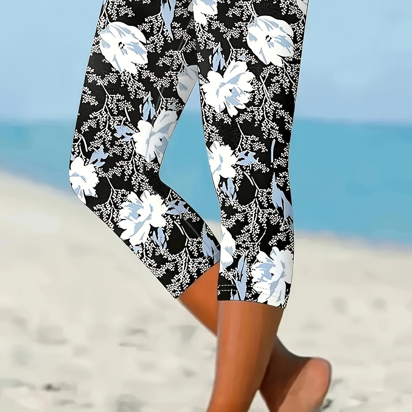 Women's Plus Size Floral Print Capri Leggings Mid-Stretch Casual