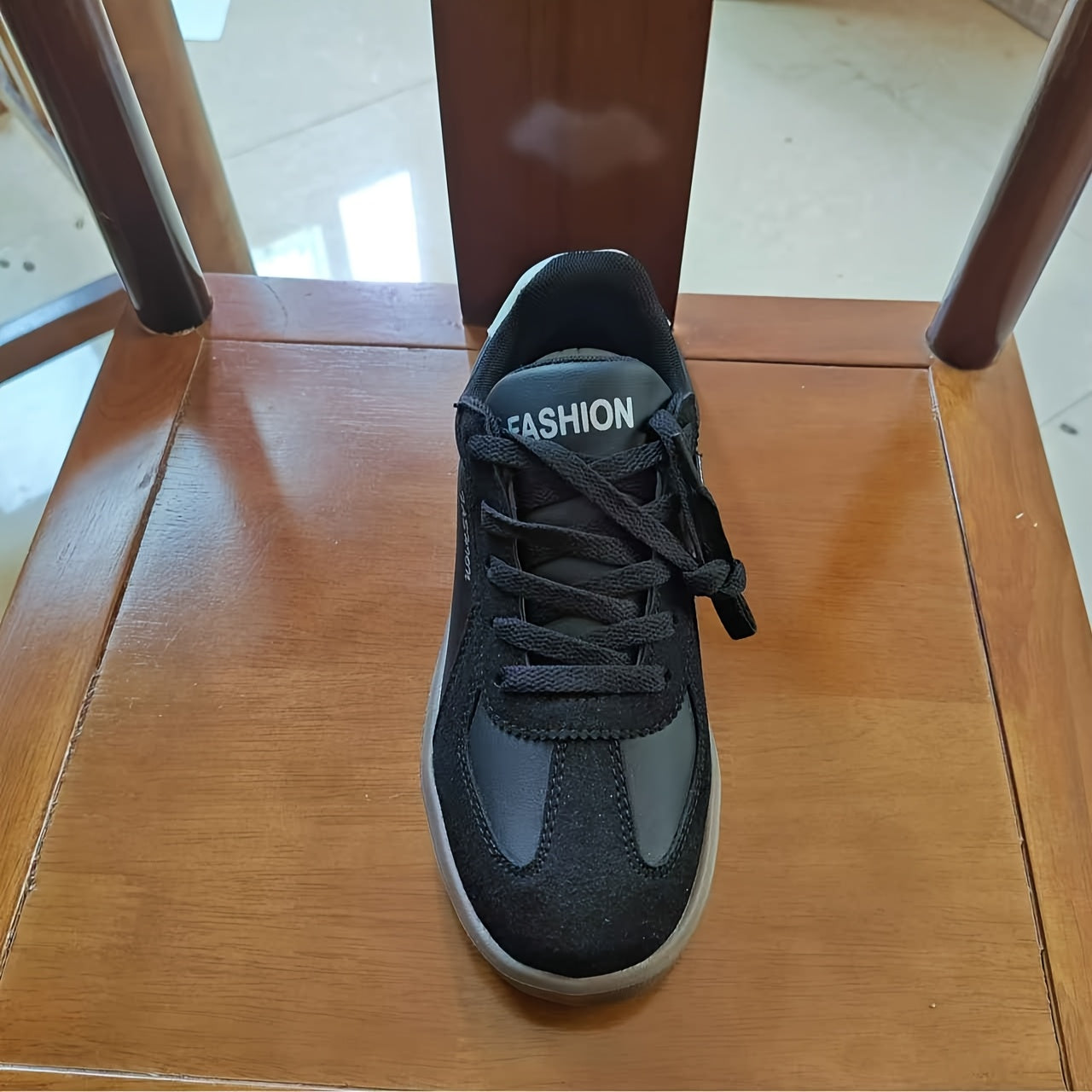 Women's Casual Low-Top Sneakers Lightweight Breathable All-Season