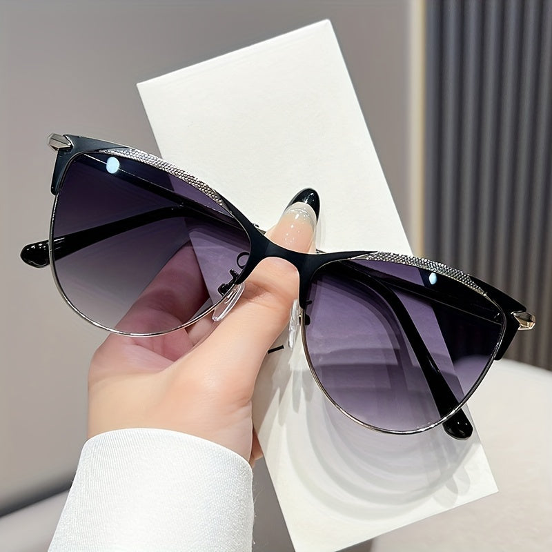 Round Cat Eye Glasses for Men and Women Metal Frame Decorative Eyeglasses