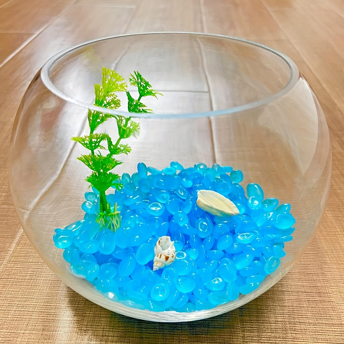 Blue Glow-in-the-Dark Aquarium Pebbles 1000 Pieces for Fish Tanks and Gardens