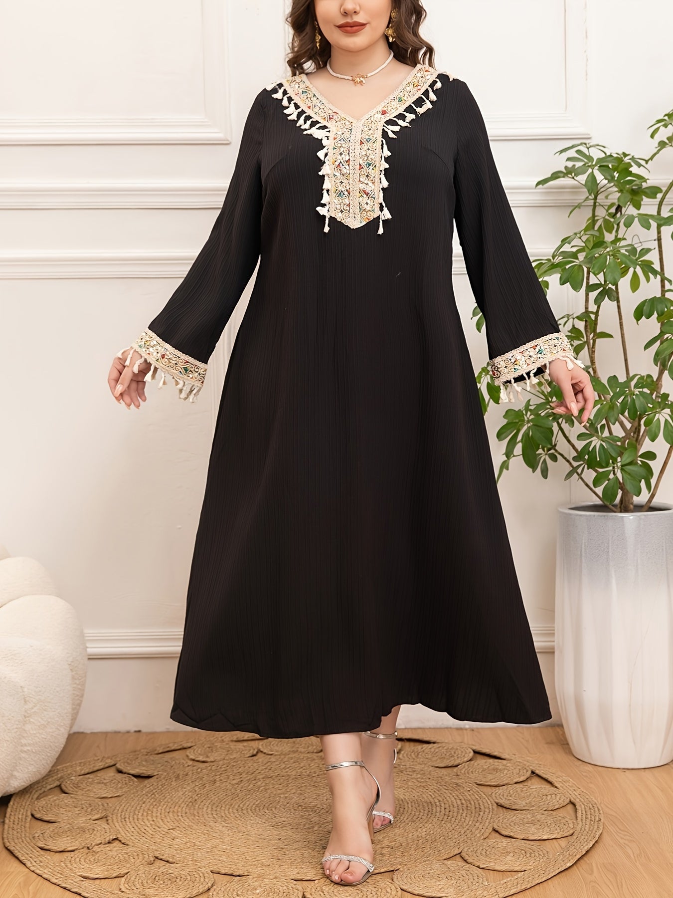 Women's Plus Size Ethnic Embroidered V-Neck Dress Long Sleeve Belly Hiding