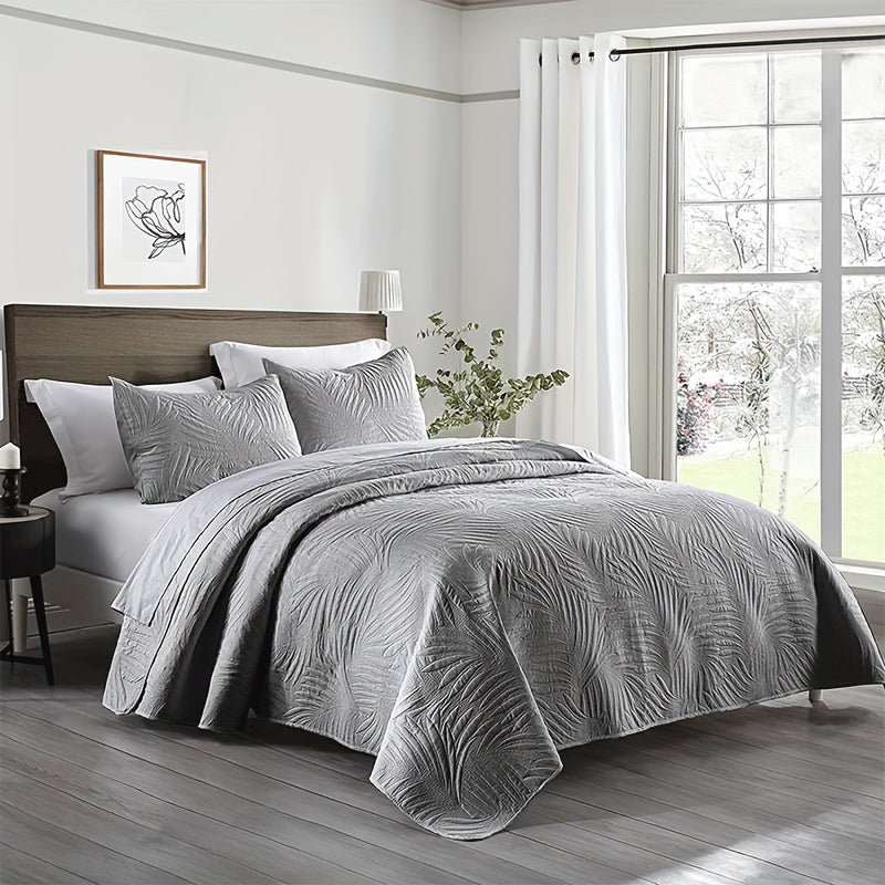 3-Piece Reversible Polyester Bedspread Set with Ultrasonic Leaf Pattern and Pillow Shams