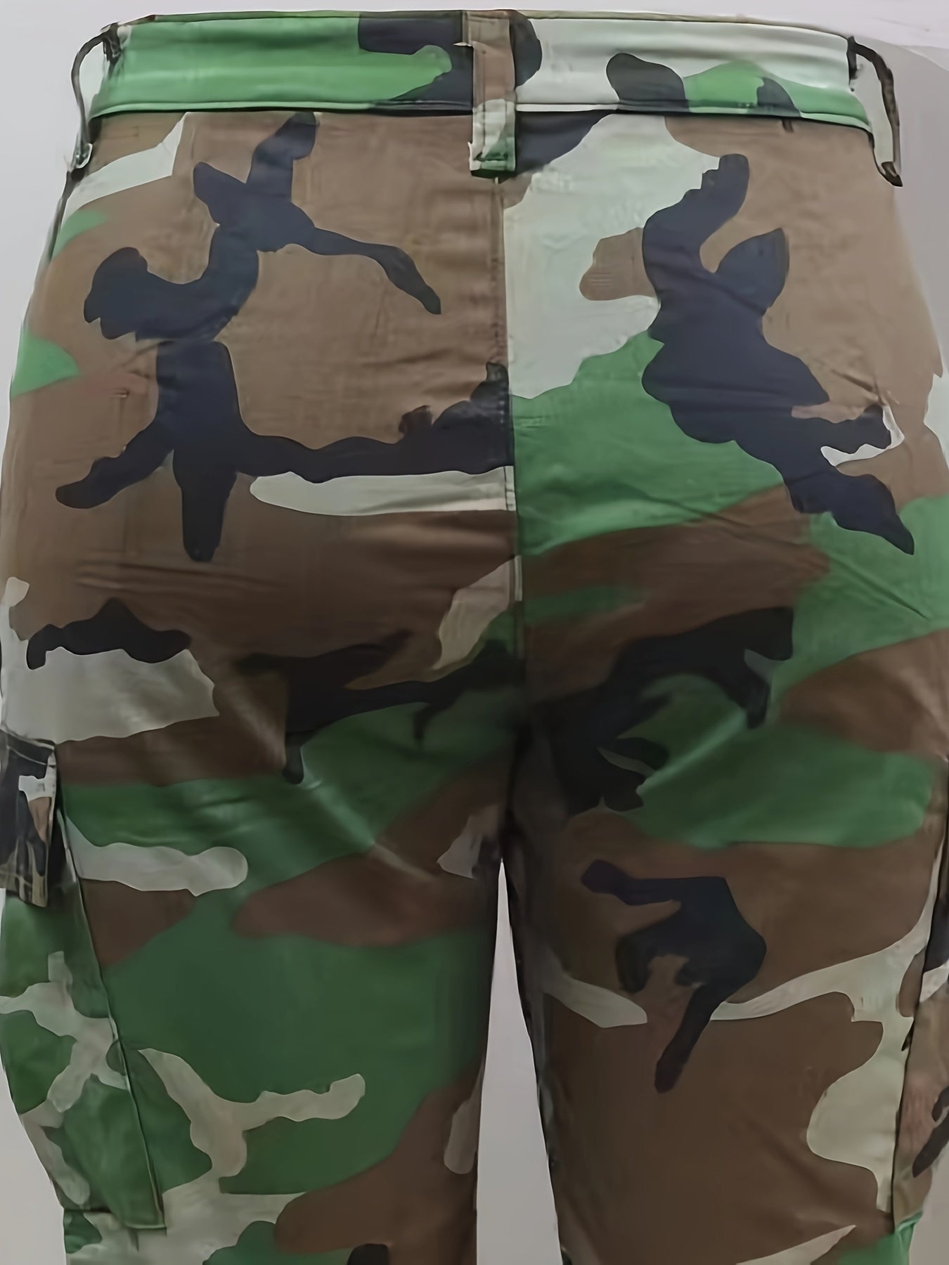 Women's Plus Size Camouflage Cargo Pants Stretchy Straight Leg Trousers
