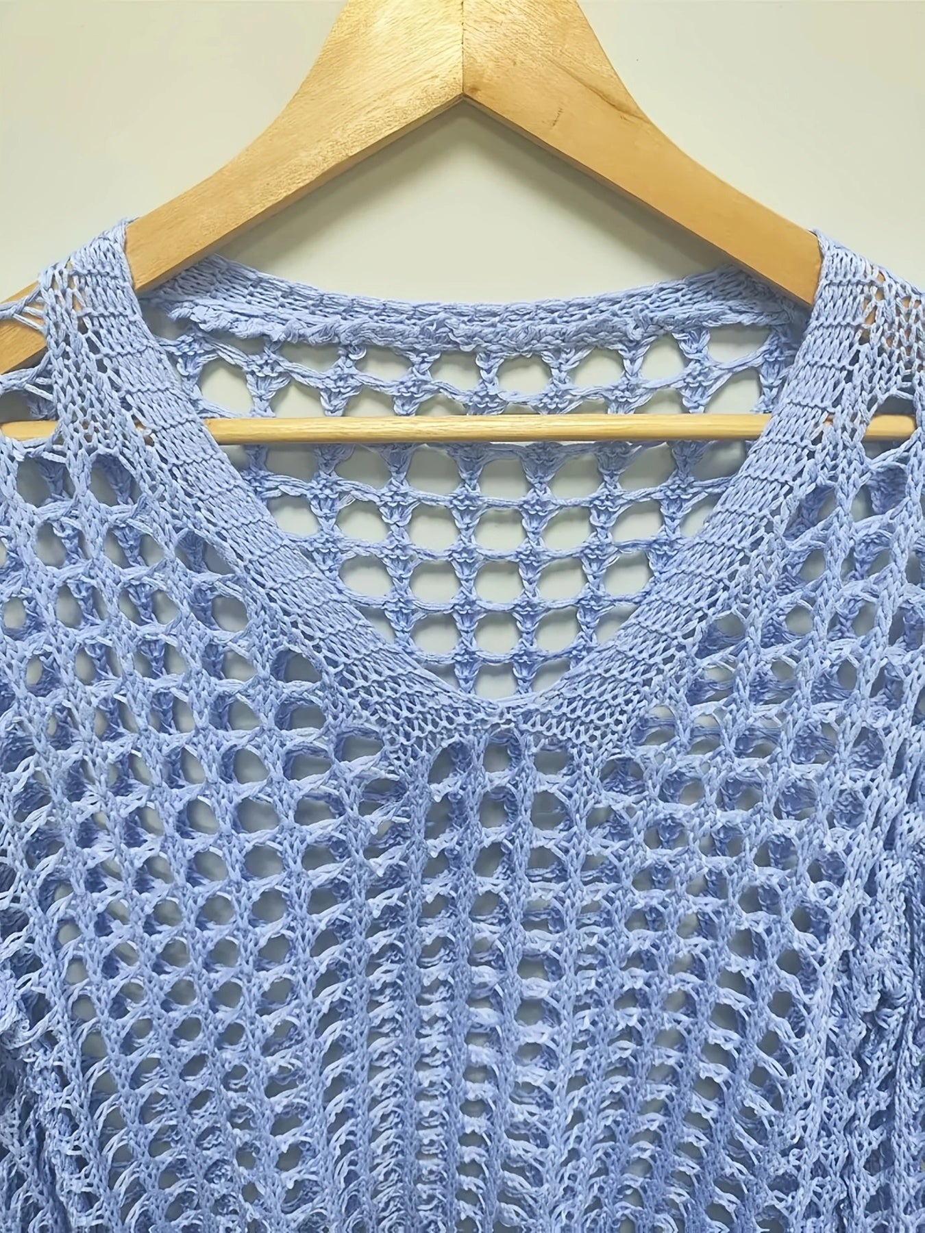 Plus Size Women's Blue Lace V-Neck Sweater Openwork Lightweight Summer Resort Wear