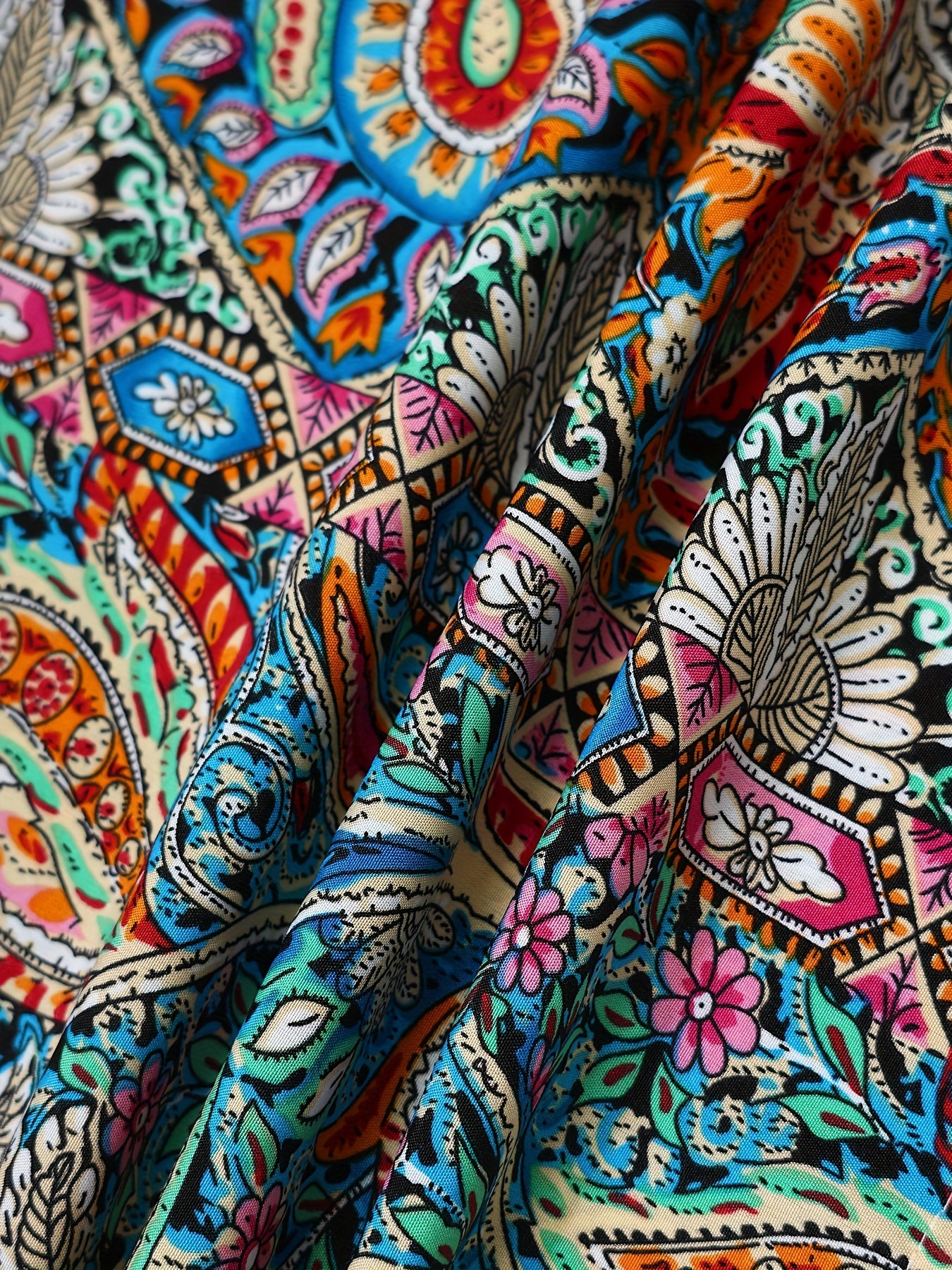 Women's Plus Size V-Neck Printed Casual Shorts Tie Waist Polyester Summer Beachwear