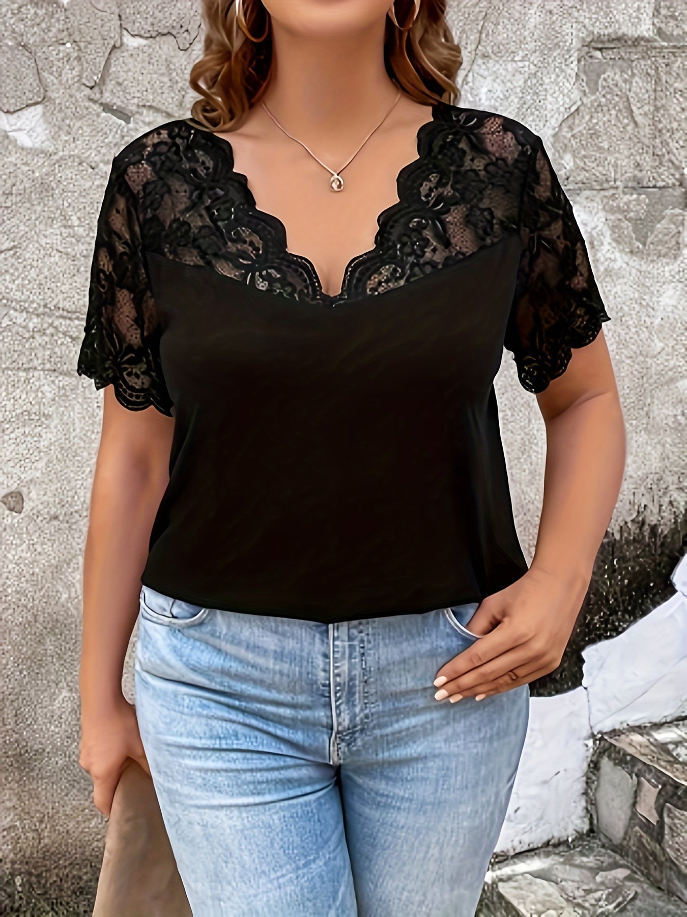 Plus Size Lace Stitching V Neck T-Shirt Women Short Sleeve Casual Top