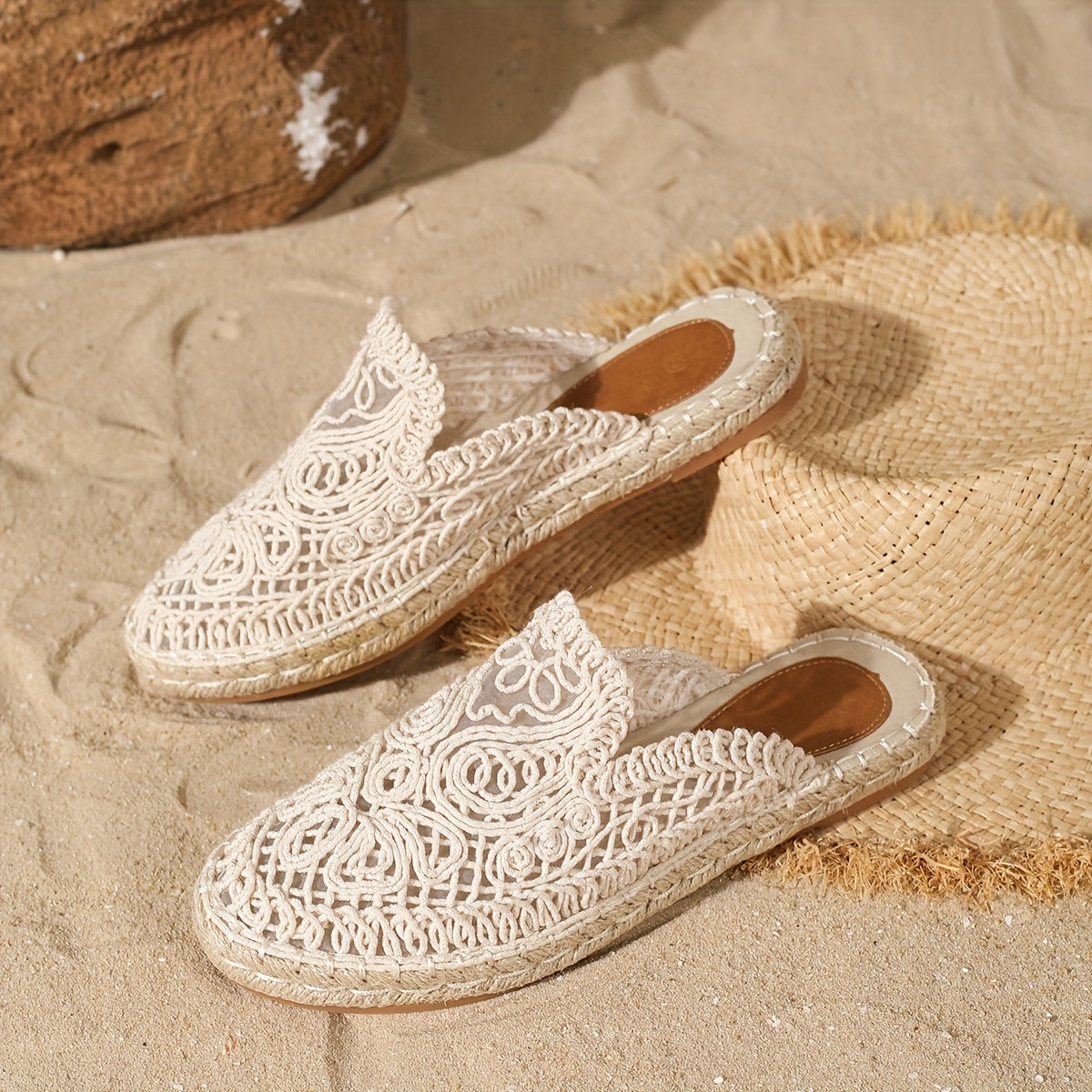 Women Summer Woven Rope Flat Sandals Hollowed-Out Beach Shoes
