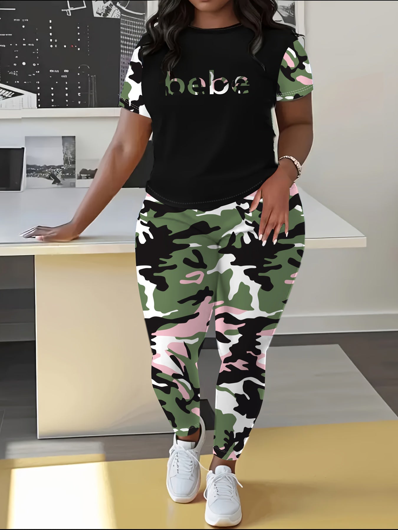 Mono de mujer de talla grande con estampado de camuflaje, manga corta, poliéster elástico, ropa casual para el trabajo