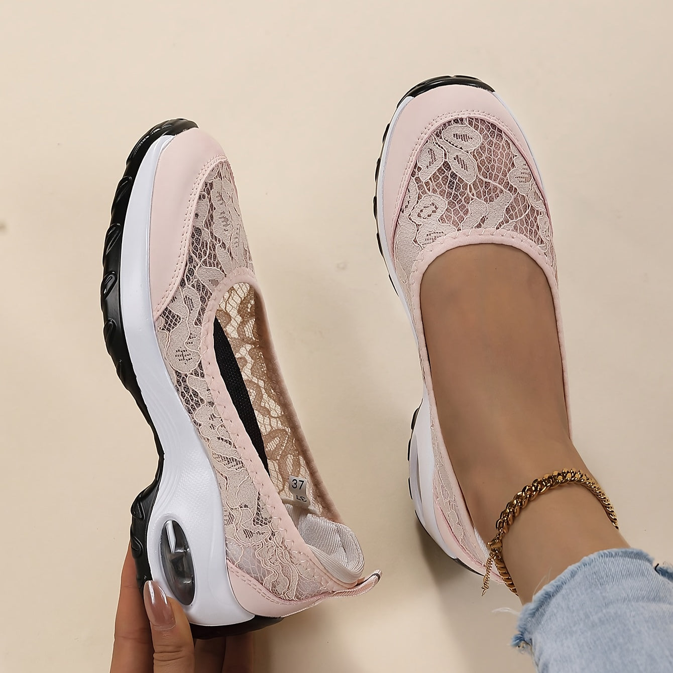 Women's Summer Casual Sneakers White Slip-On Low-Top Floral Fabric Lightweight