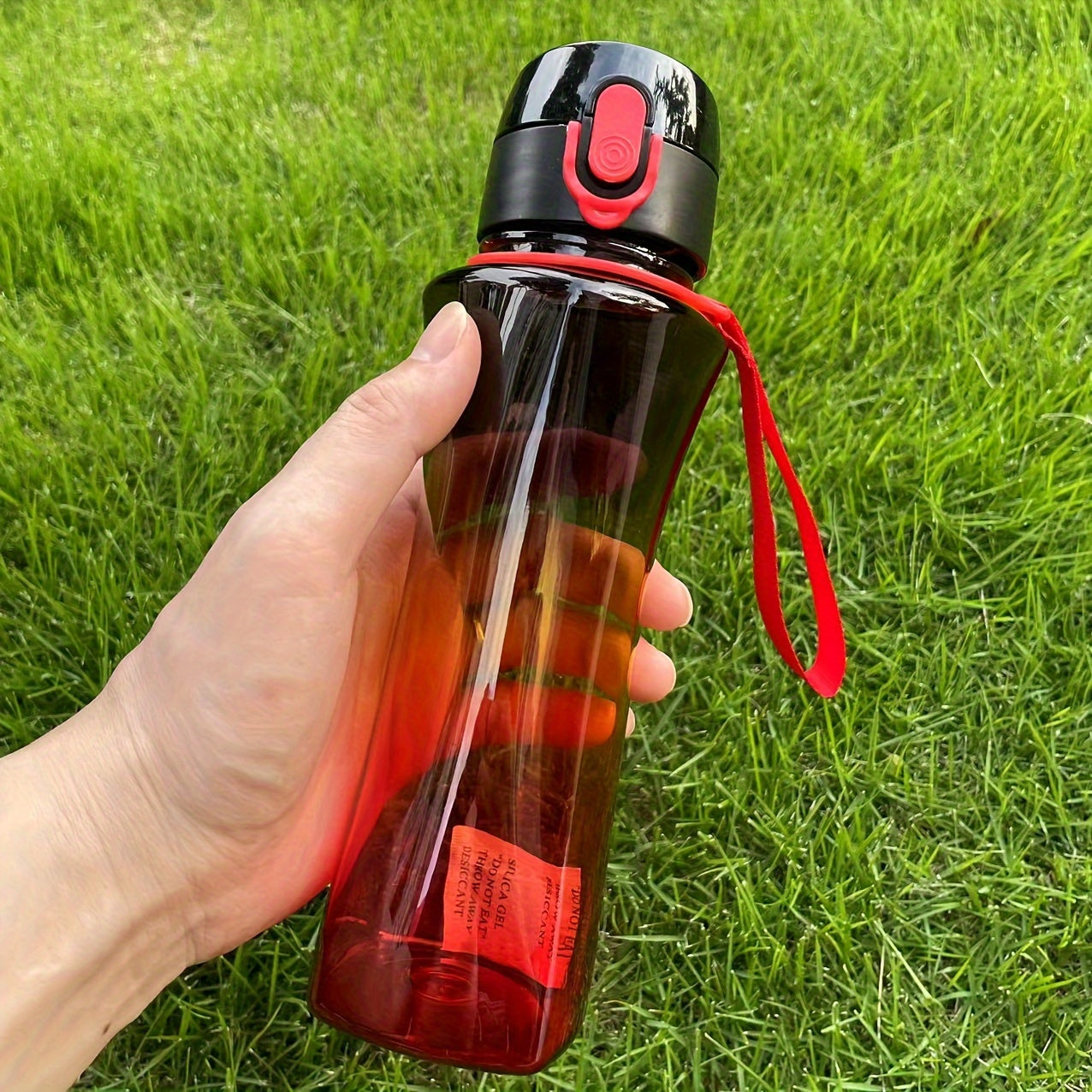 Botella de agua con gradiente cuadrado, libre de BPA, a prueba de fugas, para lavado a mano, deportes al aire libre, diseño arcoíris