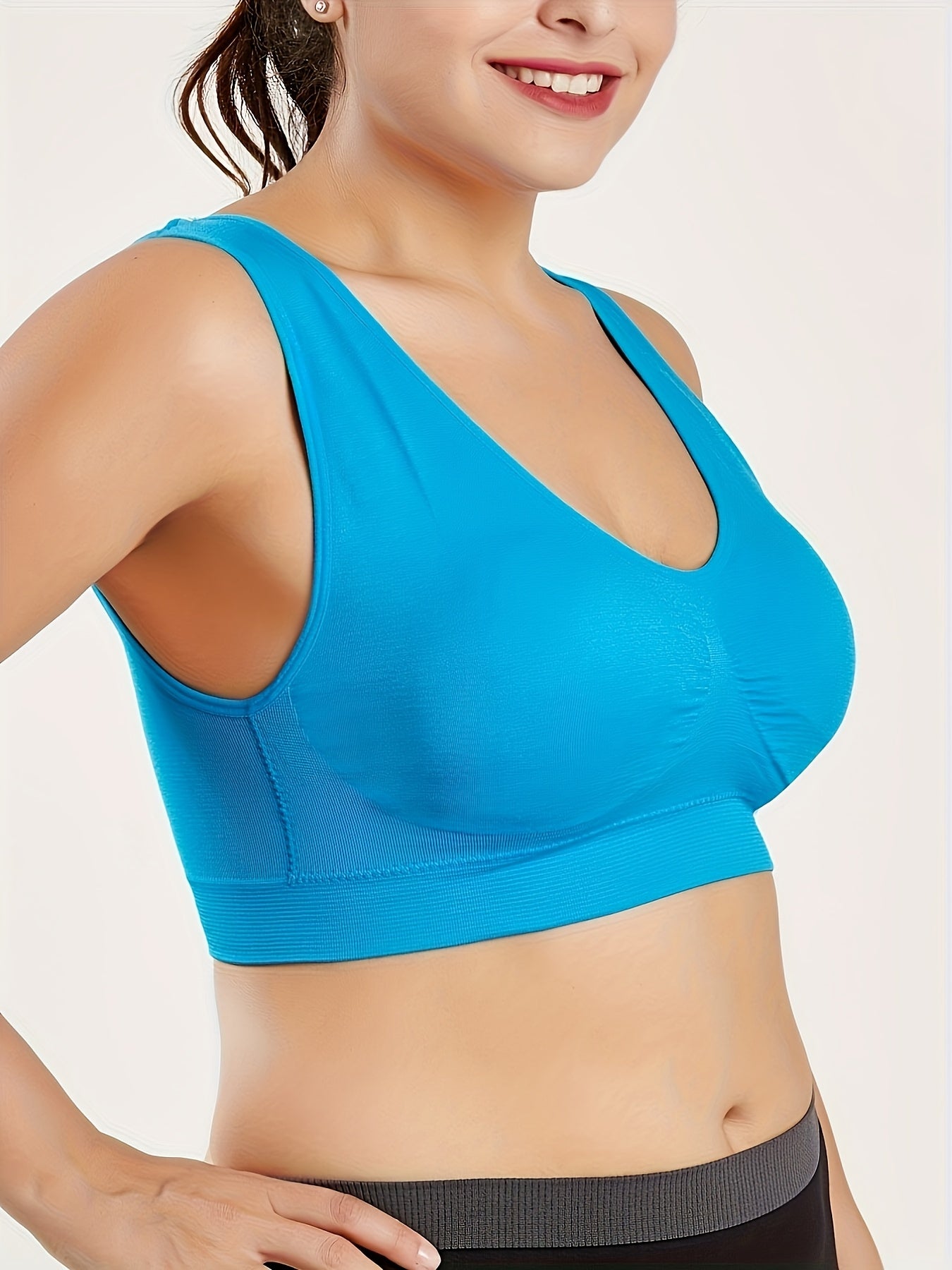 Seamless Sports Bra Set for Women Double Layer Large Cup Stretchable