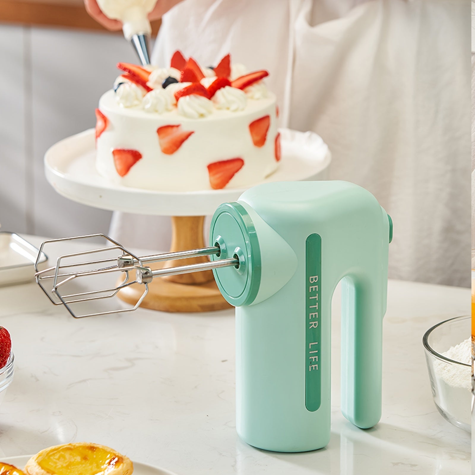 Dual-Color Rechargeable Electric Hand Mixer with 5-Speed Control and Stainless Steel Whisks