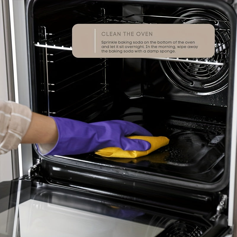 17.6 oz (500 g) og'irlikdagi uyda ishlatiladigan pishirish soda kiyimlarni tozalash, meva va sabzavotlarni yuvish, shuningdek, idishlar va oshxona yuzalaridan yog'ni olib tashlash uchun foydalanilishi mumkin.