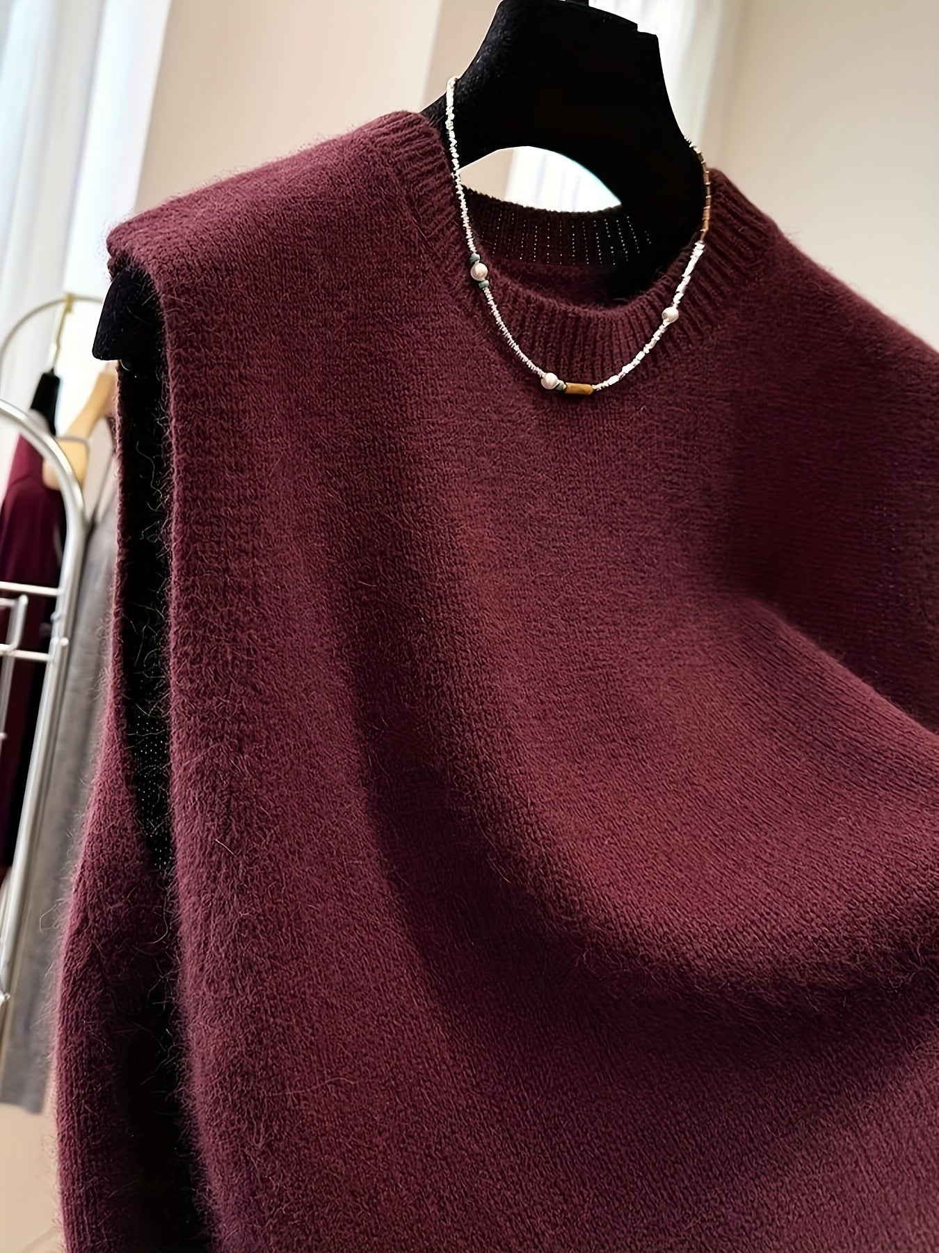 Women's Red Sleeveless Knit Vest with Crew Neck Made of Polyester for Spring and Fall