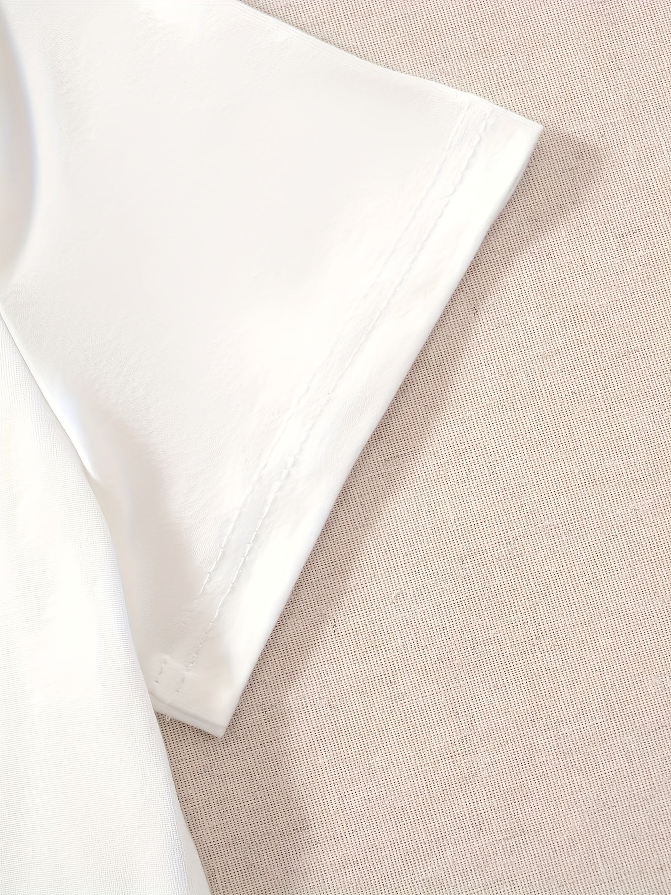 Bahor yoz uchun tasodifiy bosma polyester futbolka, dumaloq bo'yin bilan