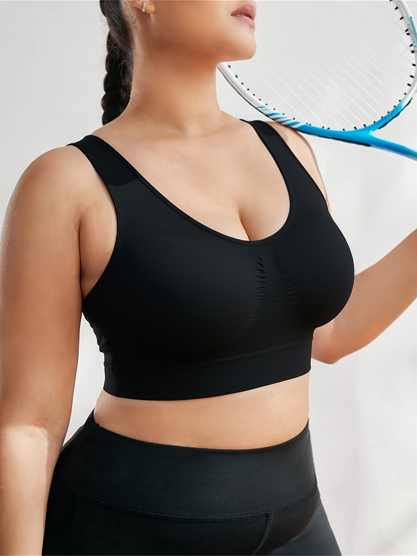 Бюстгальтер для женщин больших размеров бесшовный дышащий без каркаса для спорта, йоги и тренировок, черный