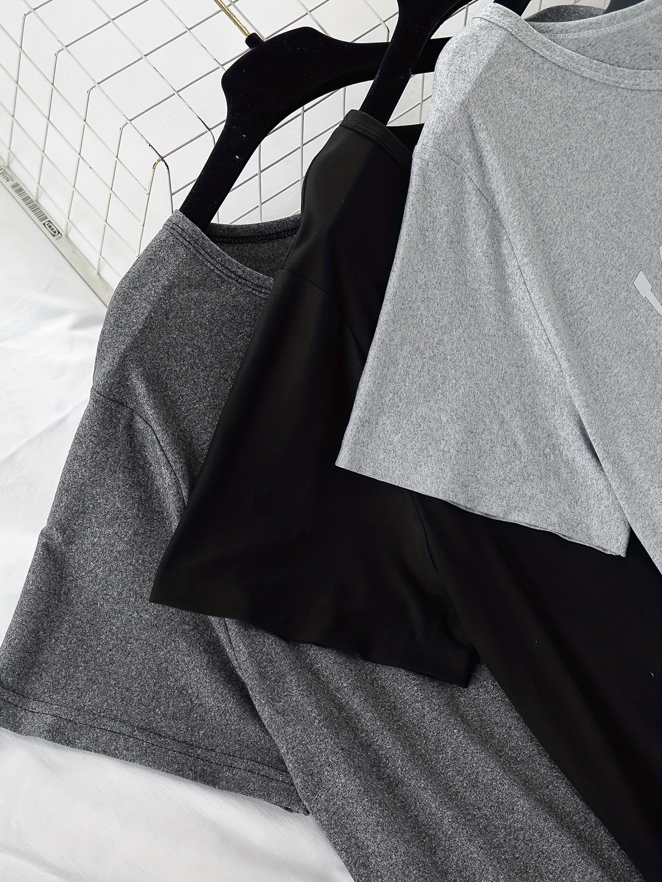 Women's Plus Size Casual Pajama Sets Short Sleeve Top and Shorts 6-Piece Letter Plaid Print