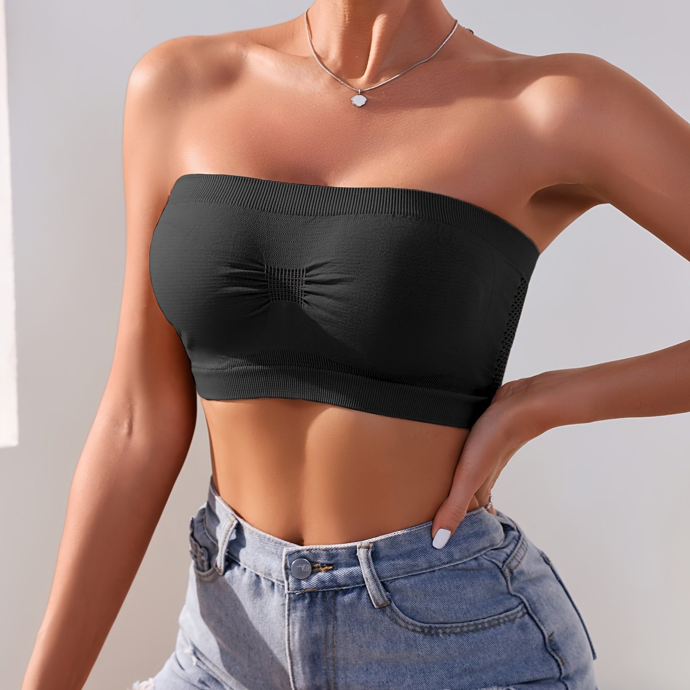 Women's Seamless Strapless Bandeau Bra Beige Elastic Breathable Mesh Non-Slip