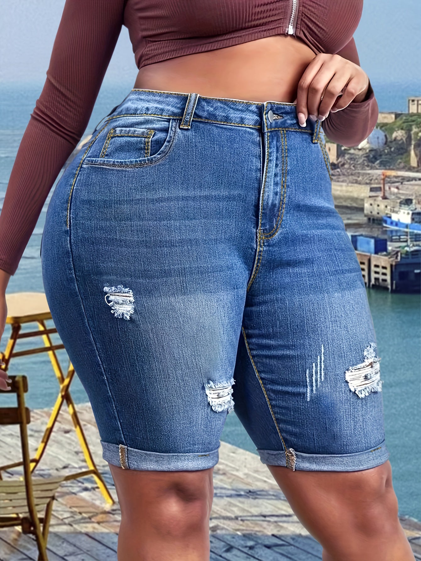 Plus Size Women's High-Waisted Stretch Denim Shorts Distressed Frayed Hem Casual Summer
