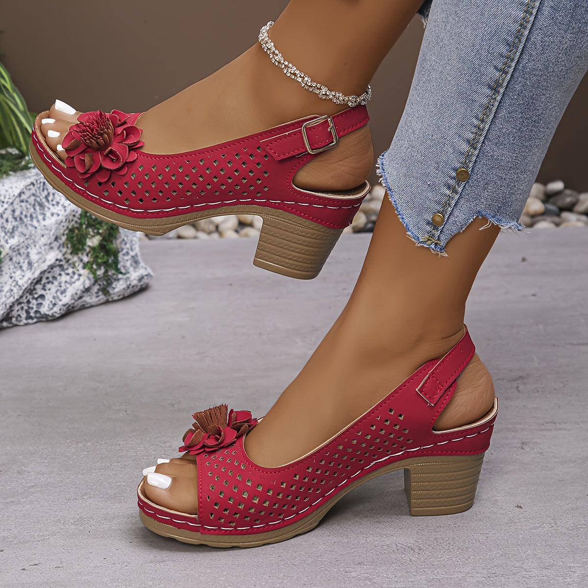 Women's Breathable Synthetic Sandals with TPR Sole for Casual and Semi-Formal Wear