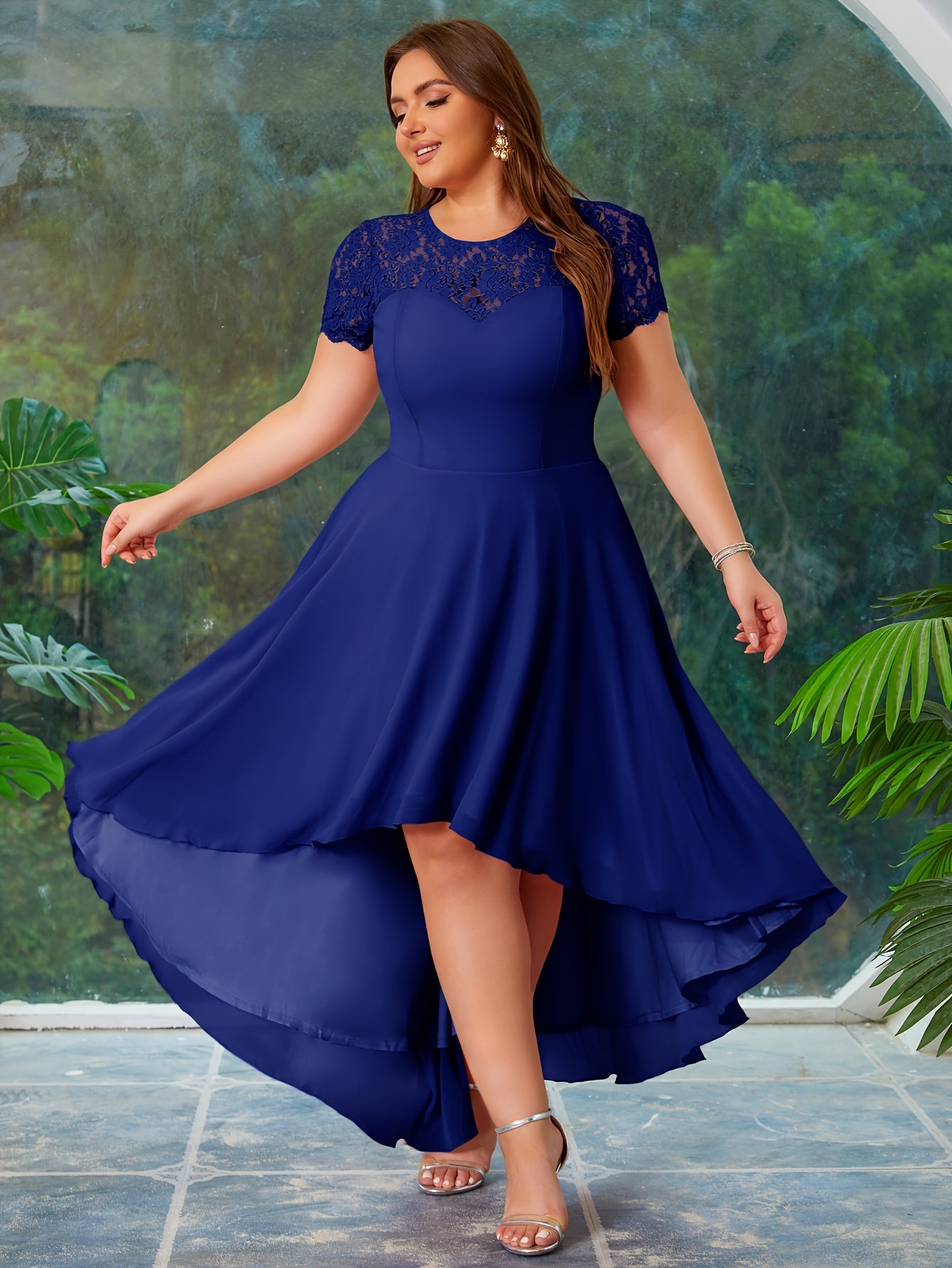 Plus Size Bridesmaid Dress Chiffon Flared Short Sleeve Crew Neck