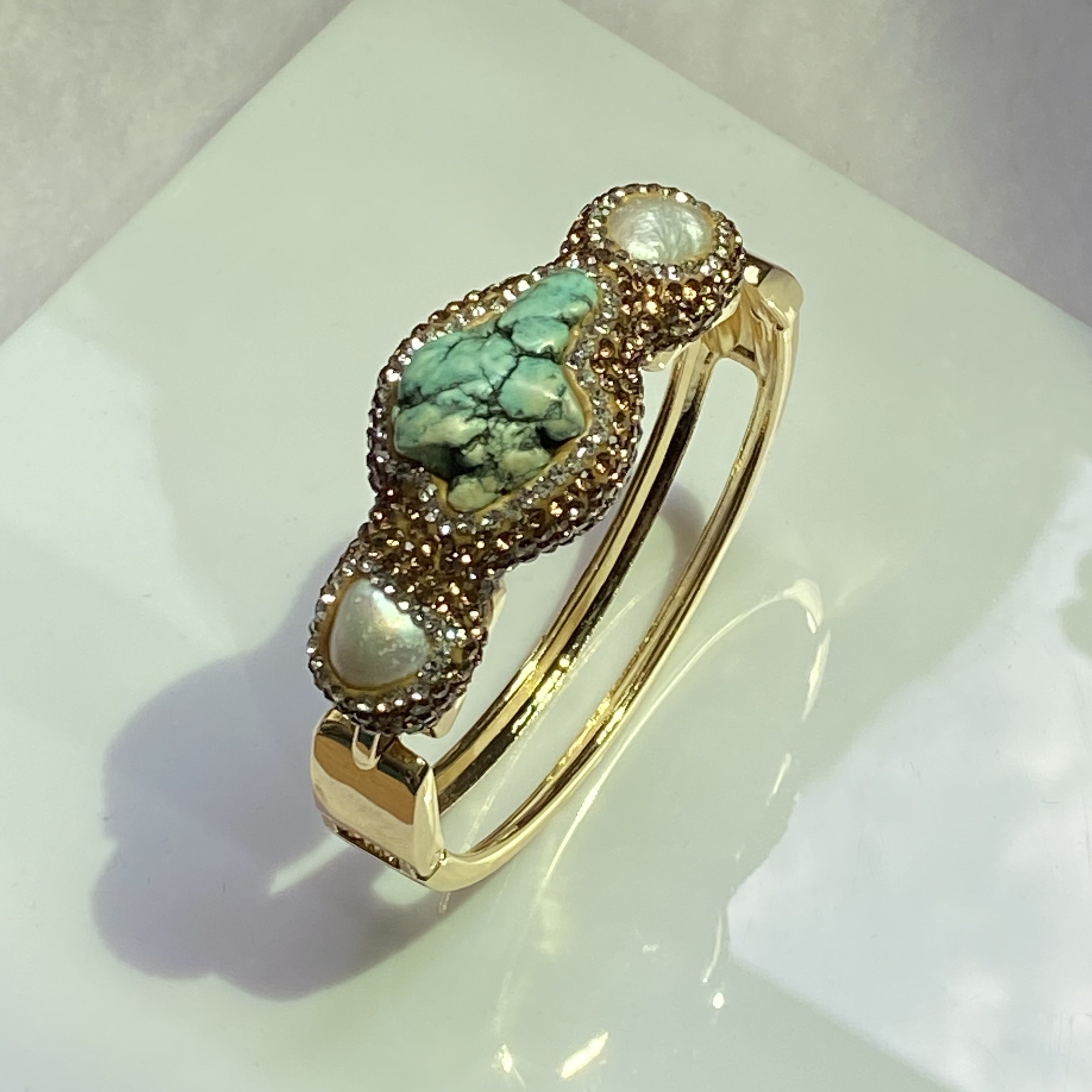 Women's Alloy Bracelet with Turquoise and Freshwater Pearls for Casual Wear