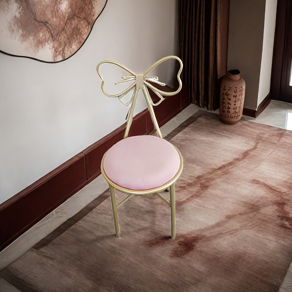 Mato yostiqli va kamon tugmachali metall oyna stuli, qizlar va o'smirlar uchun ideal, kiyinish stollari yoki yon stullar uchun mukammal.