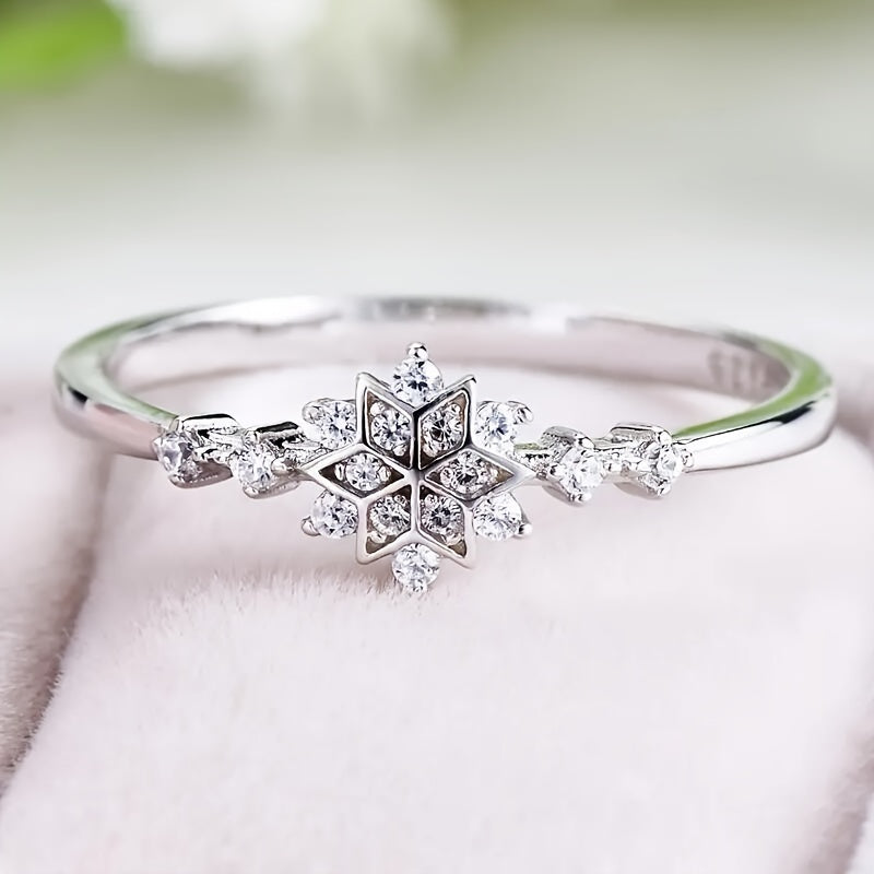 Sterling Silver Promise Ring with Snowflake Design and Zirconia Stones for Engagement or Wedding