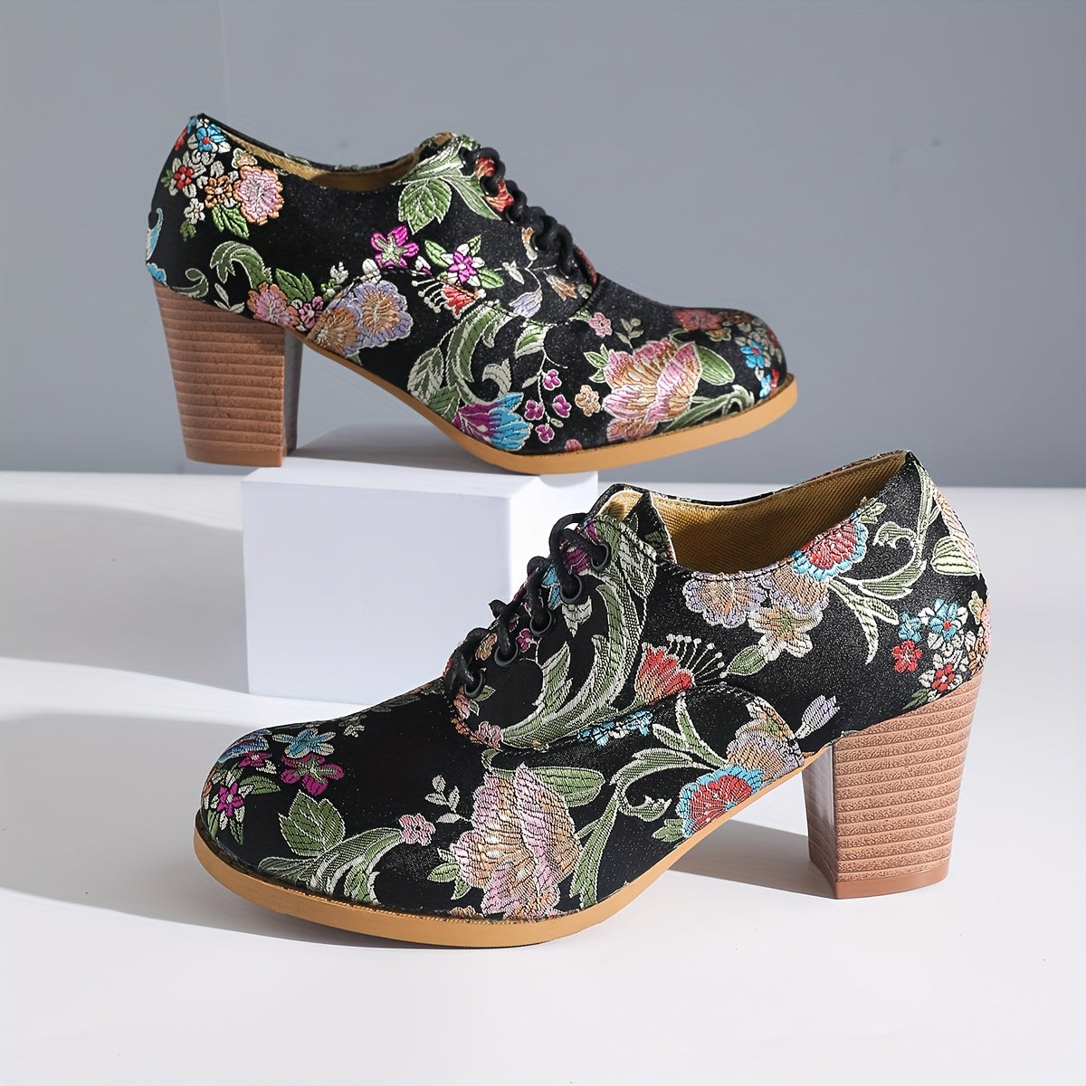 Ladies Ethnic Floral Embroidered Lace-Up Dance Shoes High Heels